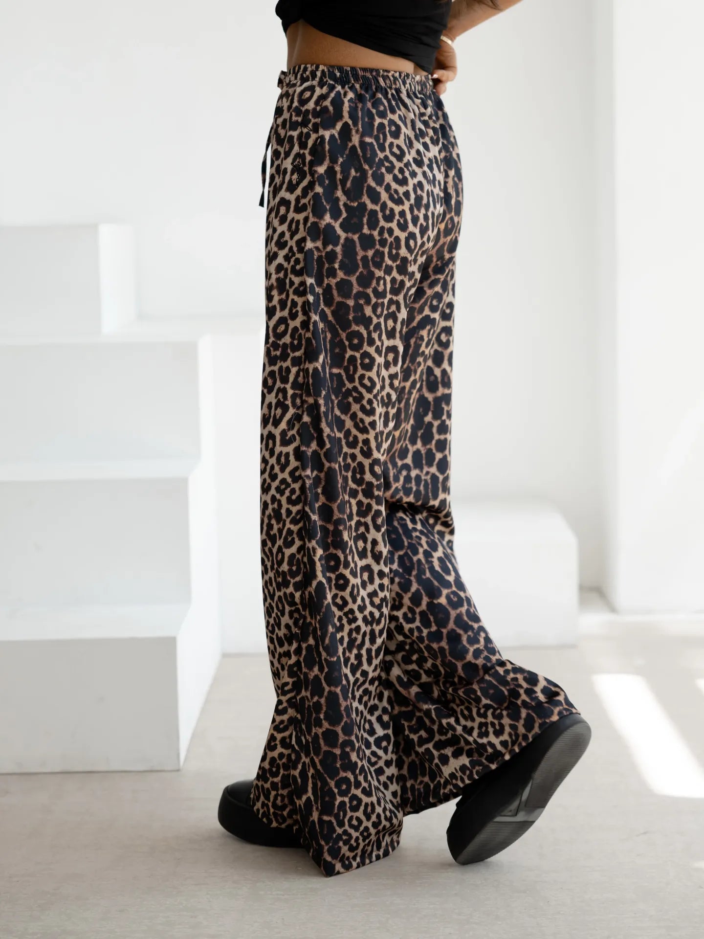 Olavoga Dámske Nohavice NAVEEN - Leopard