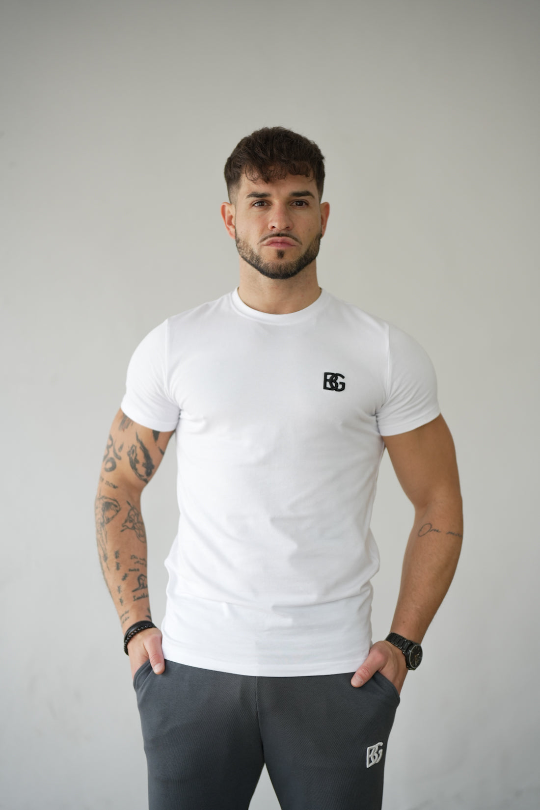 BG COUTURE TRIČKO - BIELE S ČIERNYM LOGOM