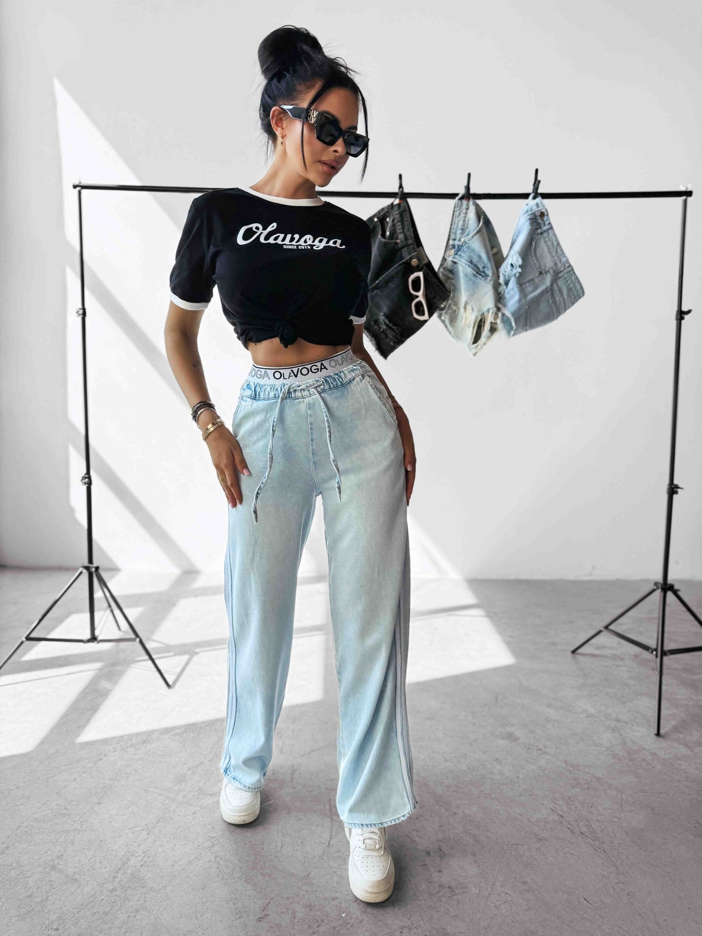 Olavoga Dámske Tričko AVEN - Čierna