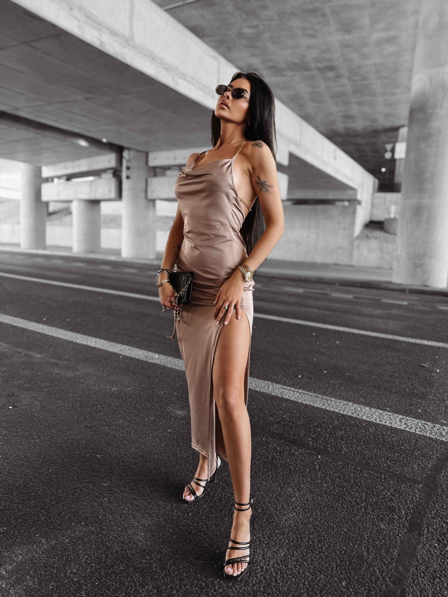 Olavoga Šaty - Muza