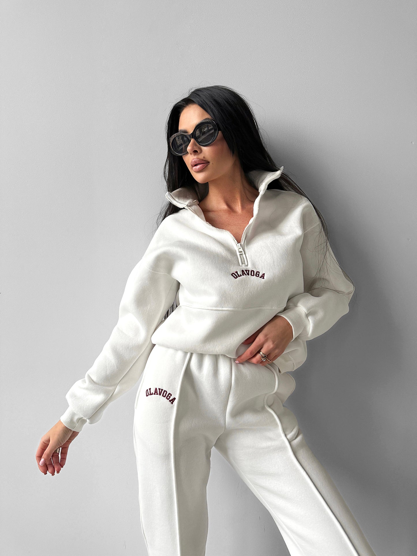 WOMEN'S TRACKSUIT OLAVOGA - PAPER: ECRU COLOR