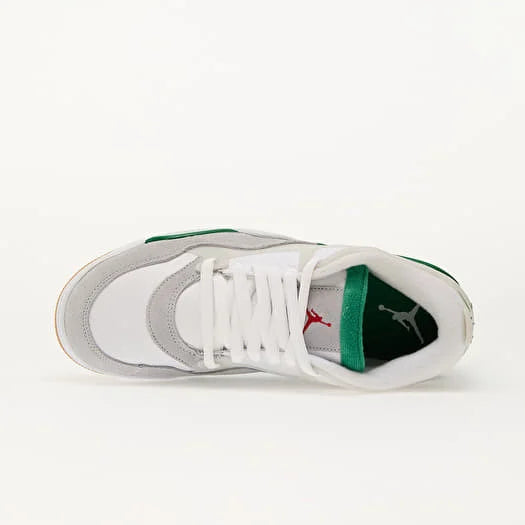Air Jordan 4 RM