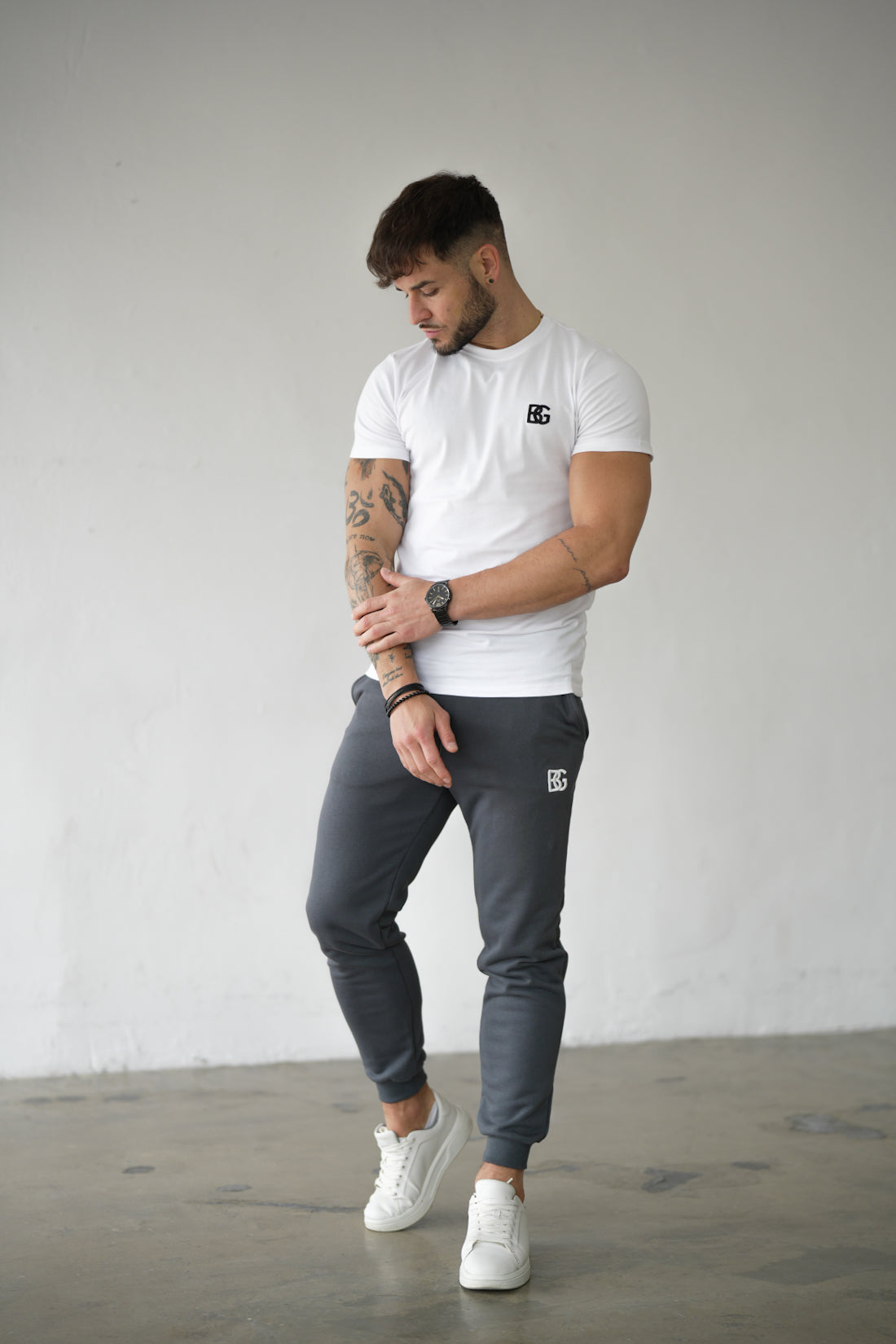 BG COUTURE TRIČKO - BIELE S ČIERNYM LOGOM