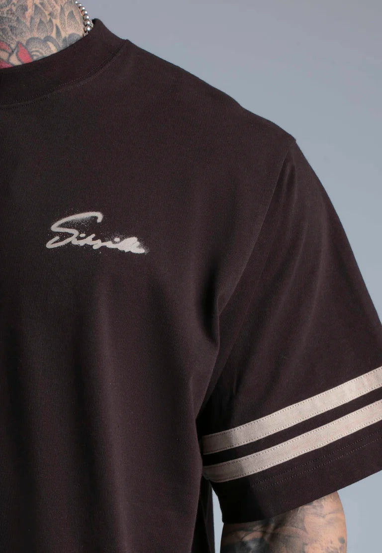 SIKSILK Hnedé Script Tričko