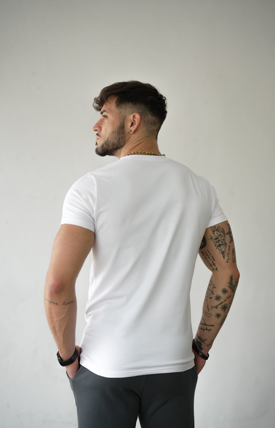 BG COUTURE TRIČKO - BIELE S ČIERNYM LOGOM