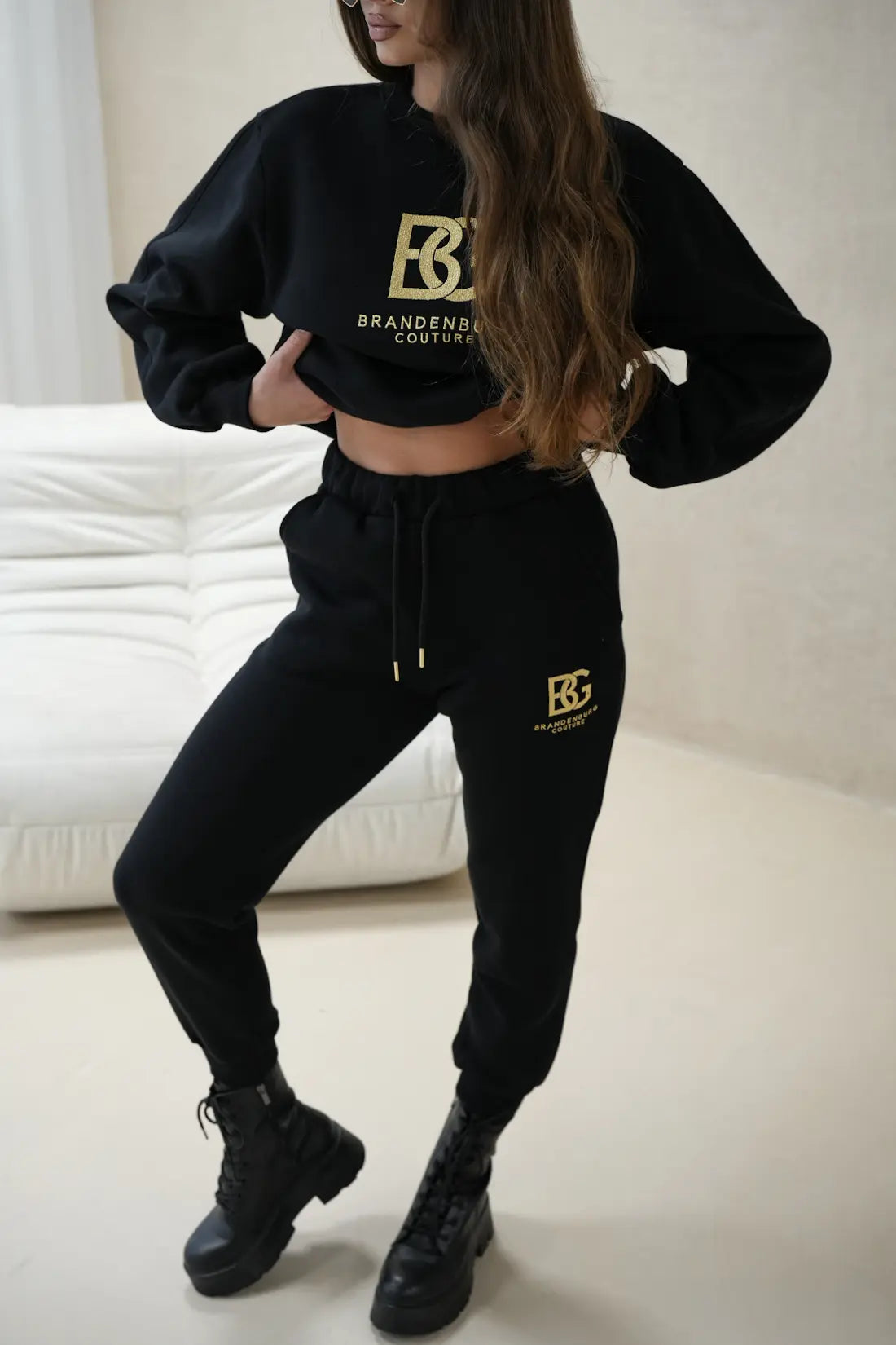 BRANDENBURG COUTURE DÁMSKA TEPLÁKOVÁ SÚPRAVA BG CINAMOON | ČIERNA
