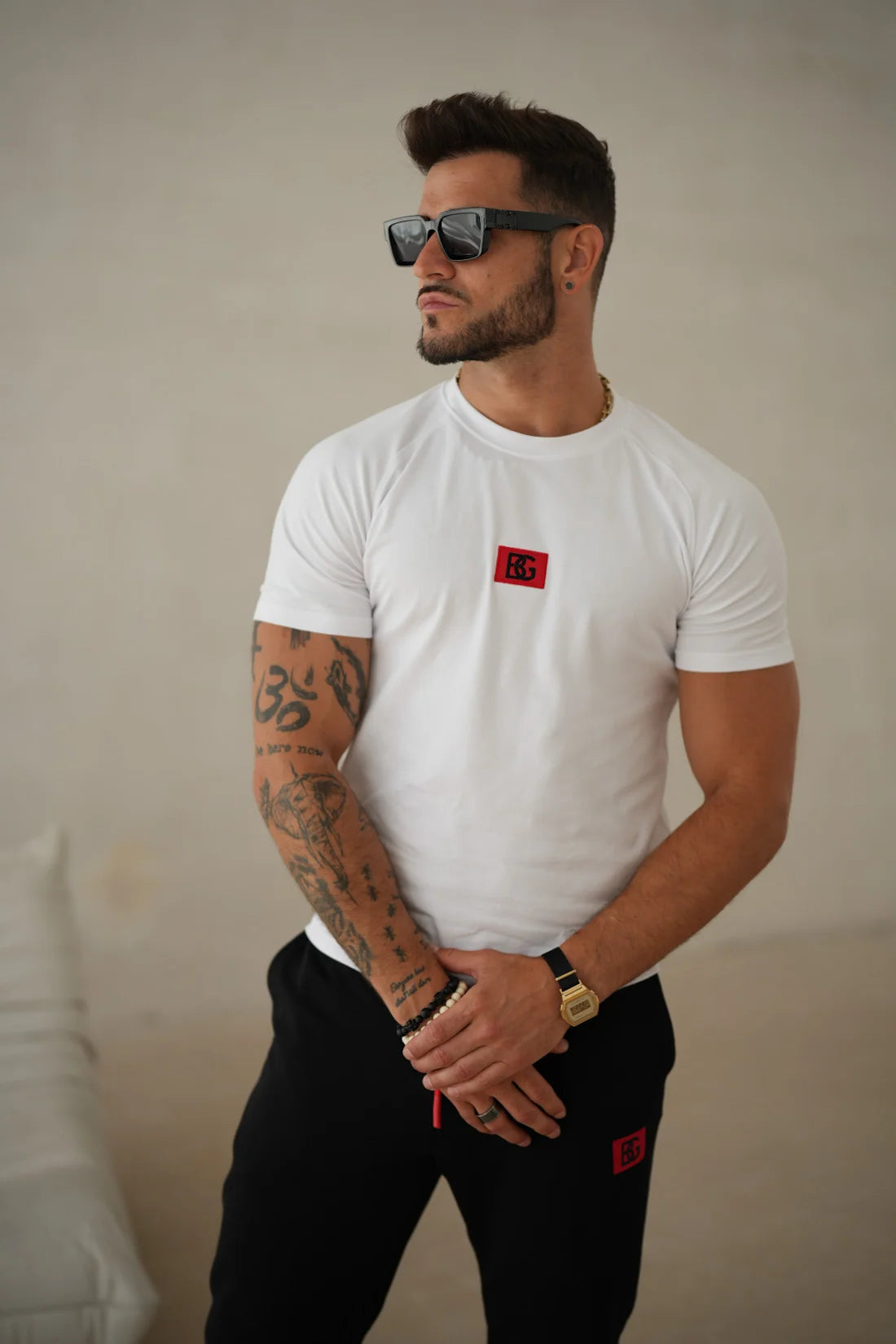 BG COUTURE T-SHIRT BRO - WHITE WITH RED LOGO